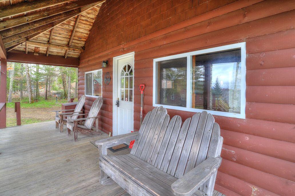 5 Lyons Lane, Unit SM Rangeley, ME 04970 - Photo 34 of 47 Porch