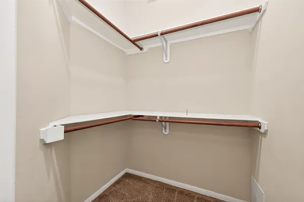 $390,000 | 18 Mulberry Glen Place, Spring, TX 77382