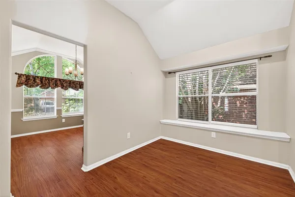 $390,000 | 18 Mulberry Glen Place, Spring, TX 77382