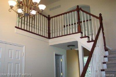 2561 Summerlin Court Rochester, MI 48306 - Photo 11 of 24 Summerlin Staircase