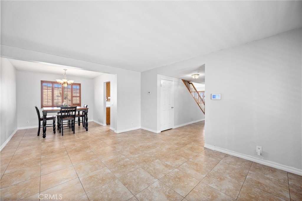 10703 Valley Drive Riverside, CA 92505 - Photo 9 of 36