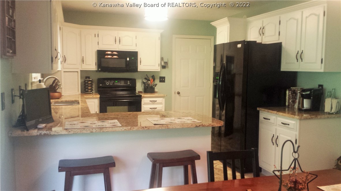 58 Rayburn Road Point Pleasant, WV 25550 - Photo 12 of 28 Gallery Image 12