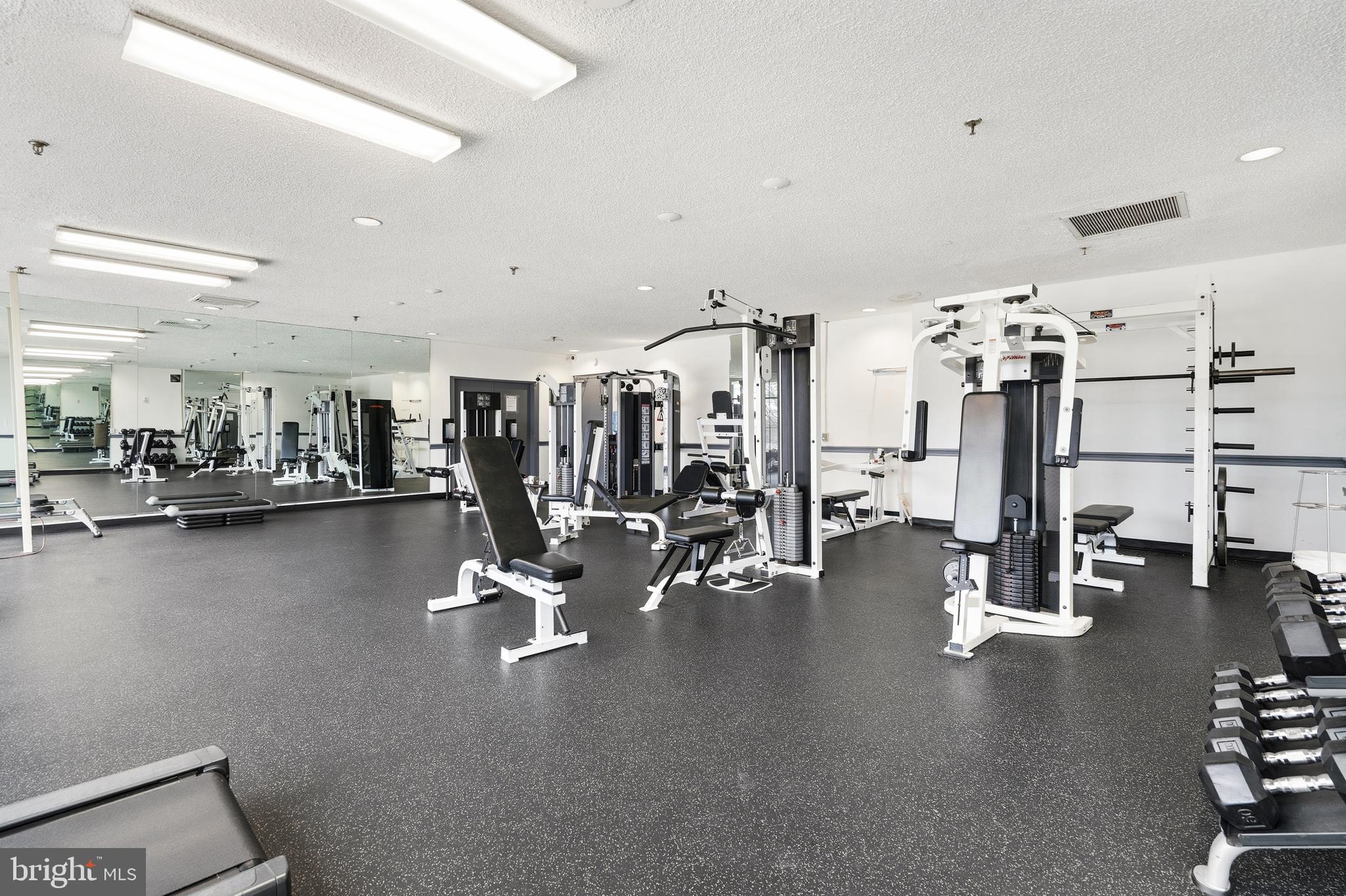 5911 Edsall Road, Unit 0G13 Alexandria, VA 22304 - Photo 21 of 30