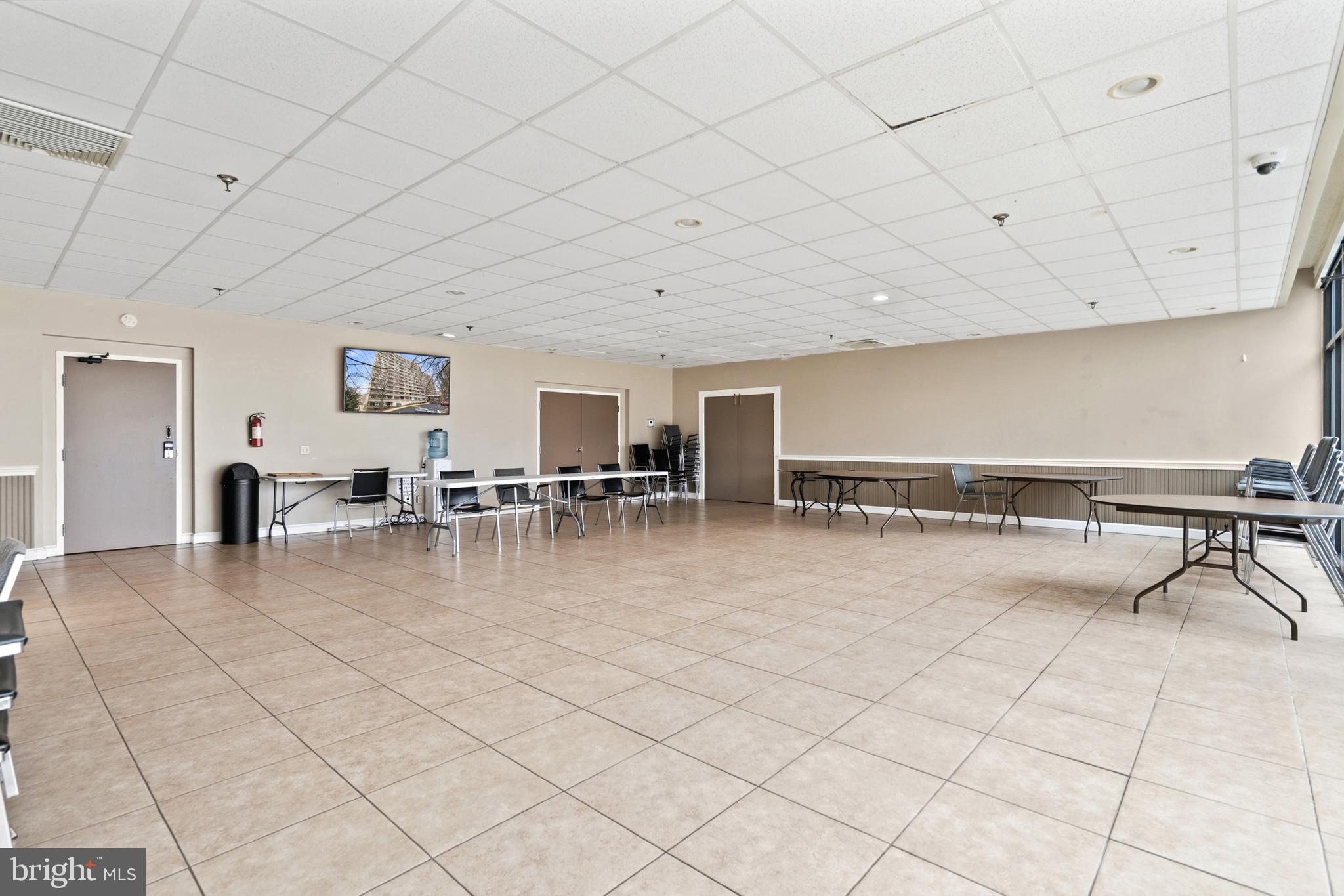 5911 Edsall Road, Unit 0G13 Alexandria, VA 22304 - Photo 23 of 30