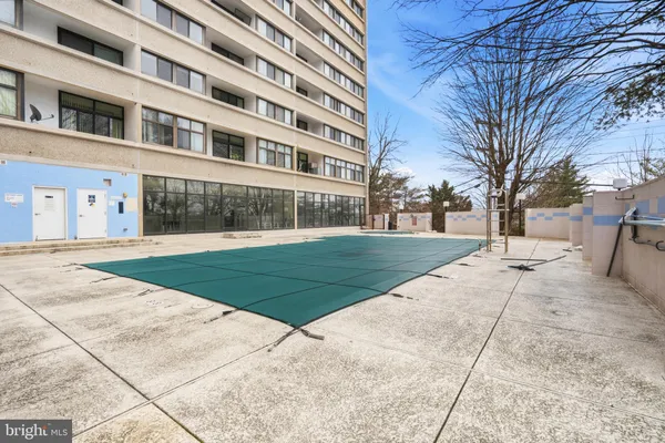 $260,000 | 5911 Edsall Road, Unit 0G13, Alexandria, VA 22304