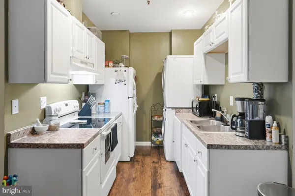 $260,000 | 5911 Edsall Road, Unit 0G13, Alexandria, VA 22304