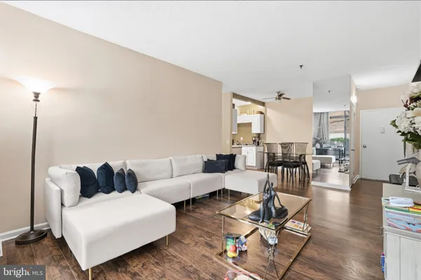 $260,000 | 5911 Edsall Road, Unit 0G13, Alexandria, VA 22304