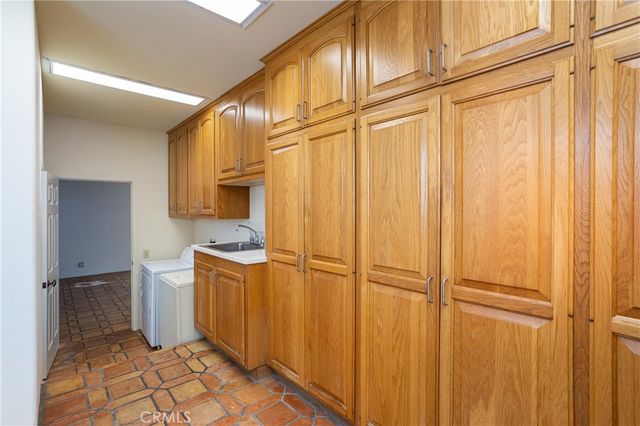 $11,250,000 | 809 Via Lido Soud, Newport Beach, CA 92663