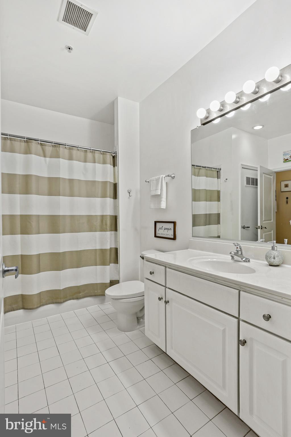 8045 Newell Street, Unit 223 Silver Spring, MD 20910 - Photo 19 of 25 Full Bath with Tile flooring