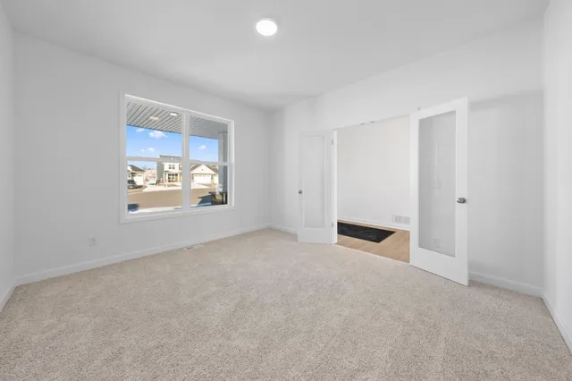 $565,750 | 565 Waterford Place, Waconia, MN 55387