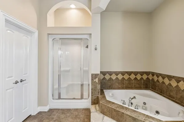 $859,900 | 6532 Gehrig Circle, Burleson, TX 76028
