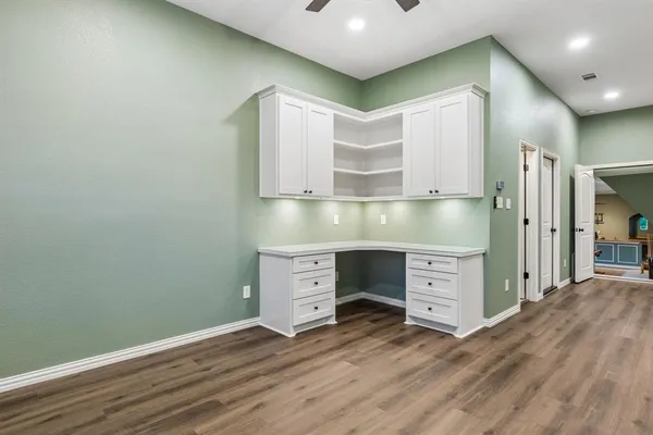 $859,900 | 6532 Gehrig Circle, Burleson, TX 76028