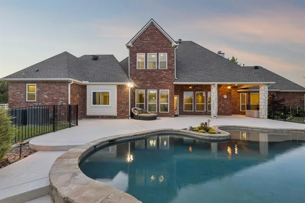$859,900 | 6532 Gehrig Circle, Burleson, TX 76028