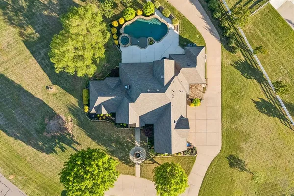 $859,900 | 6532 Gehrig Circle, Burleson, TX 76028