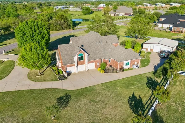 $859,900 | 6532 Gehrig Circle, Burleson, TX 76028