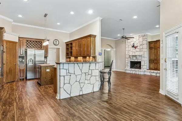 $859,900 | 6532 Gehrig Circle, Burleson, TX 76028
