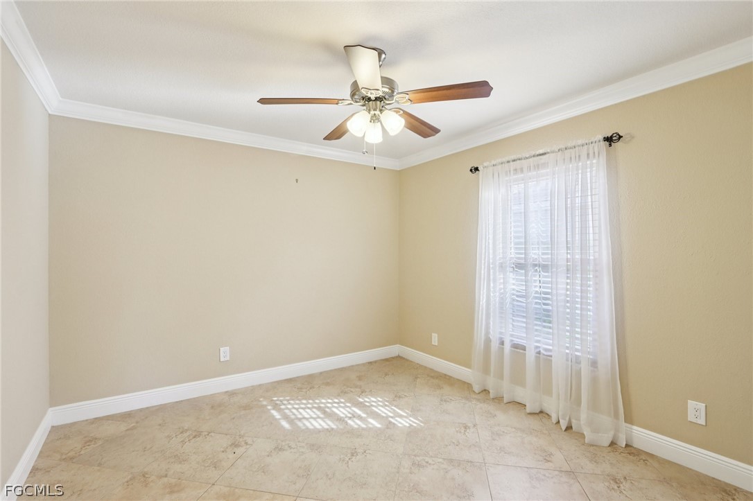 5118 Harrogate Court Naples, FL 34112 - Photo 18 of 27