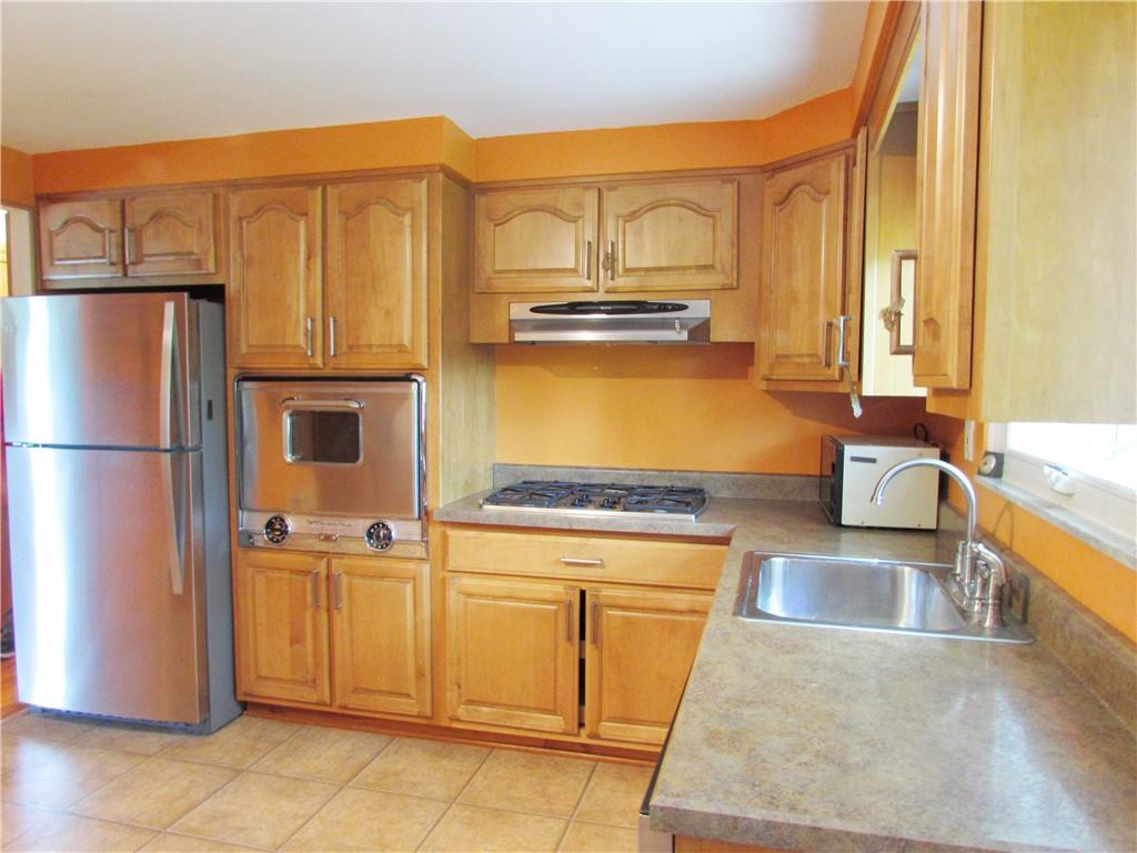 3754 Margate Road Pittsburgh, PA 15221 - Photo 7 of 25 Gallery Image 7