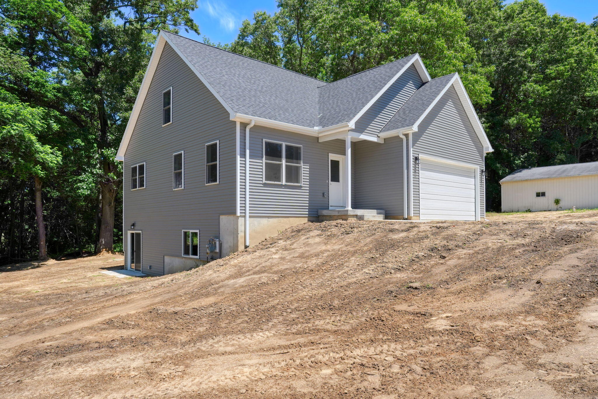 1823 North Sutton Road Jackson, MI 49201 - Photo 38 of 46 1823 N Sutton Rd, Jackson, MI 49202