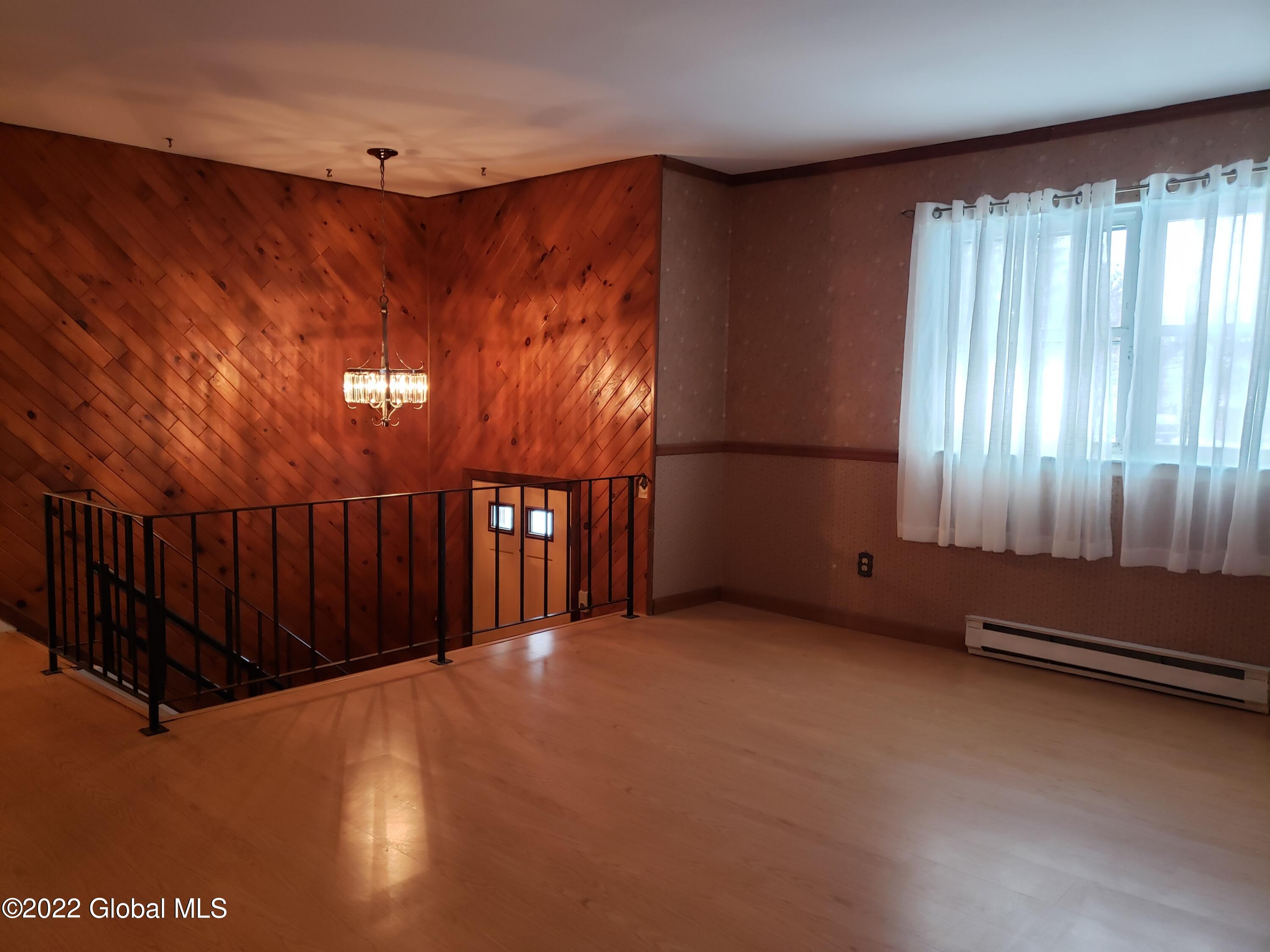 5 Ruth Court Colonie, NY 12189 - Photo 8 of 20 20220129_140919