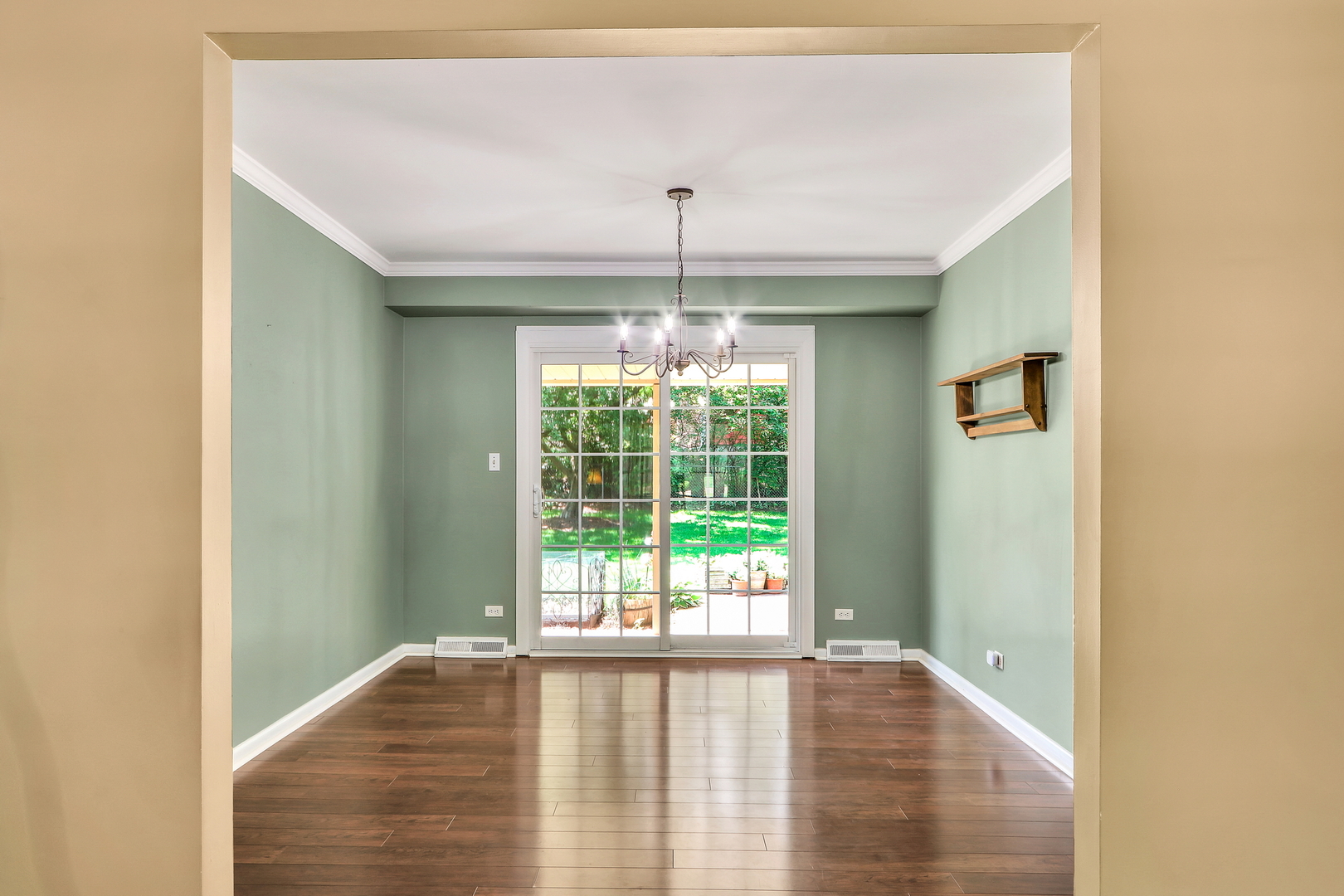 219 East Rockland Road Libertyville, IL 60048 - Photo 7 of 23 a view of an empty room with a window