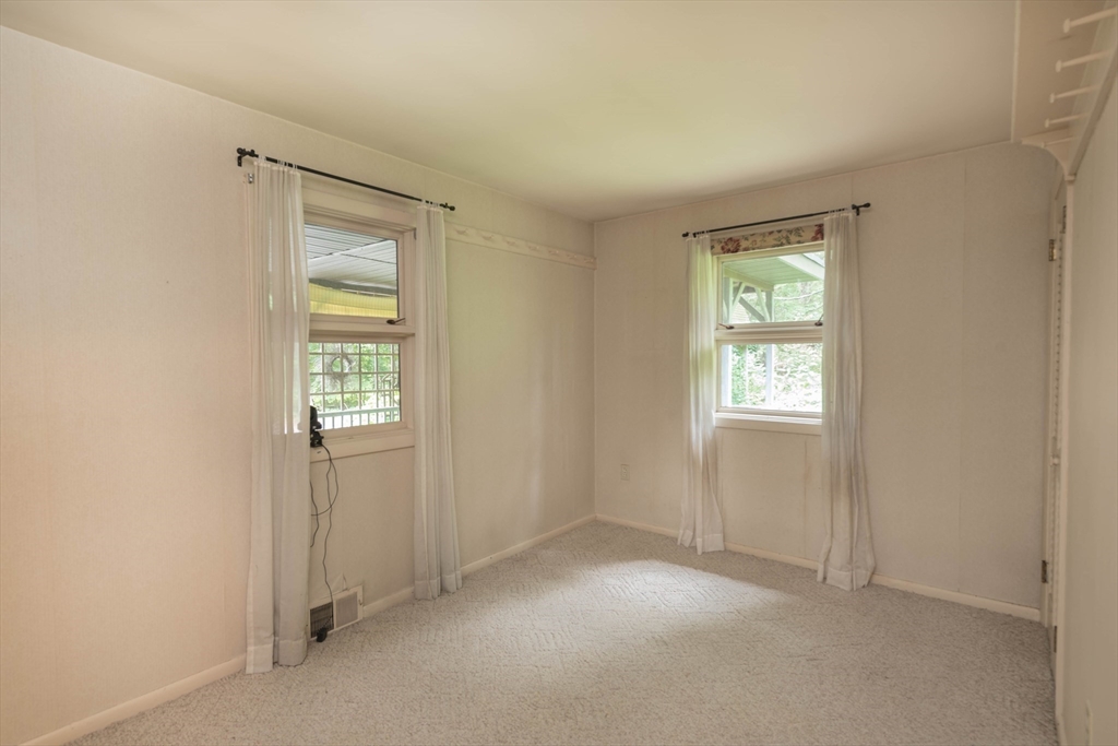 56 Carleton Road Millbury, MA 01527 - Photo 26 of 39 Gallery Image 26