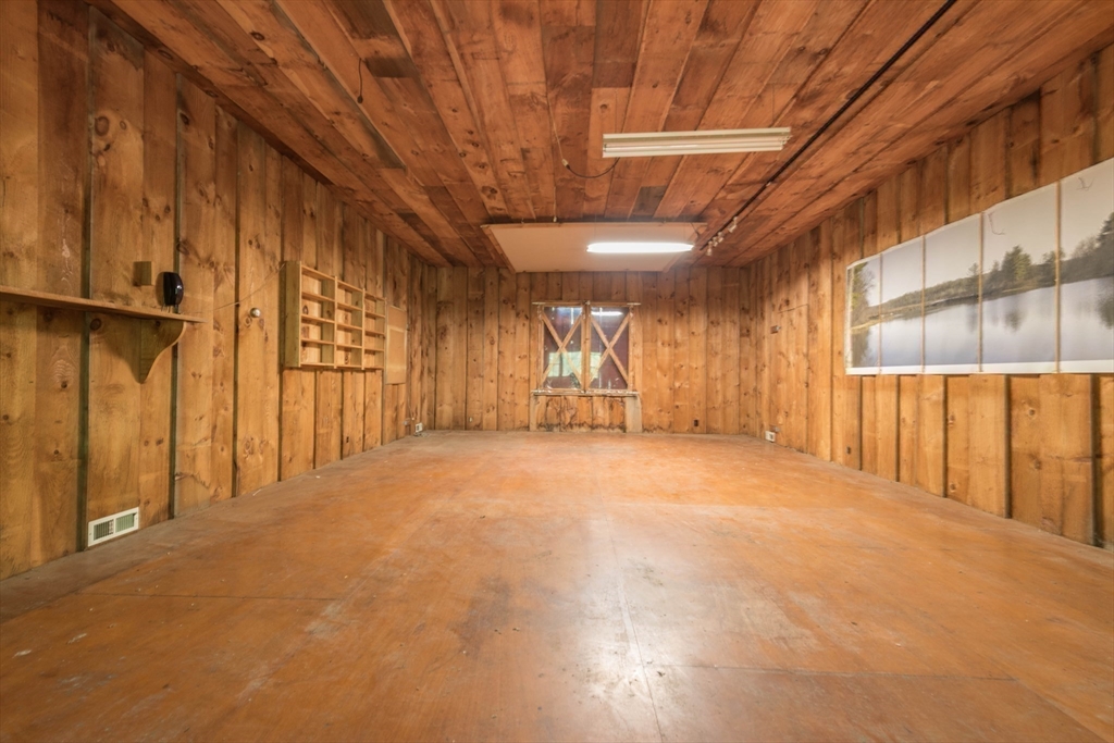 56 Carleton Road Millbury, MA 01527 - Photo 33 of 39 Gallery Image 33