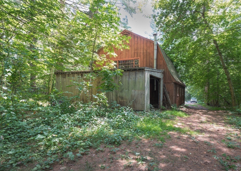56 Carleton Road Millbury, MA 01527 - Photo 35 of 39 Gallery Image 35
