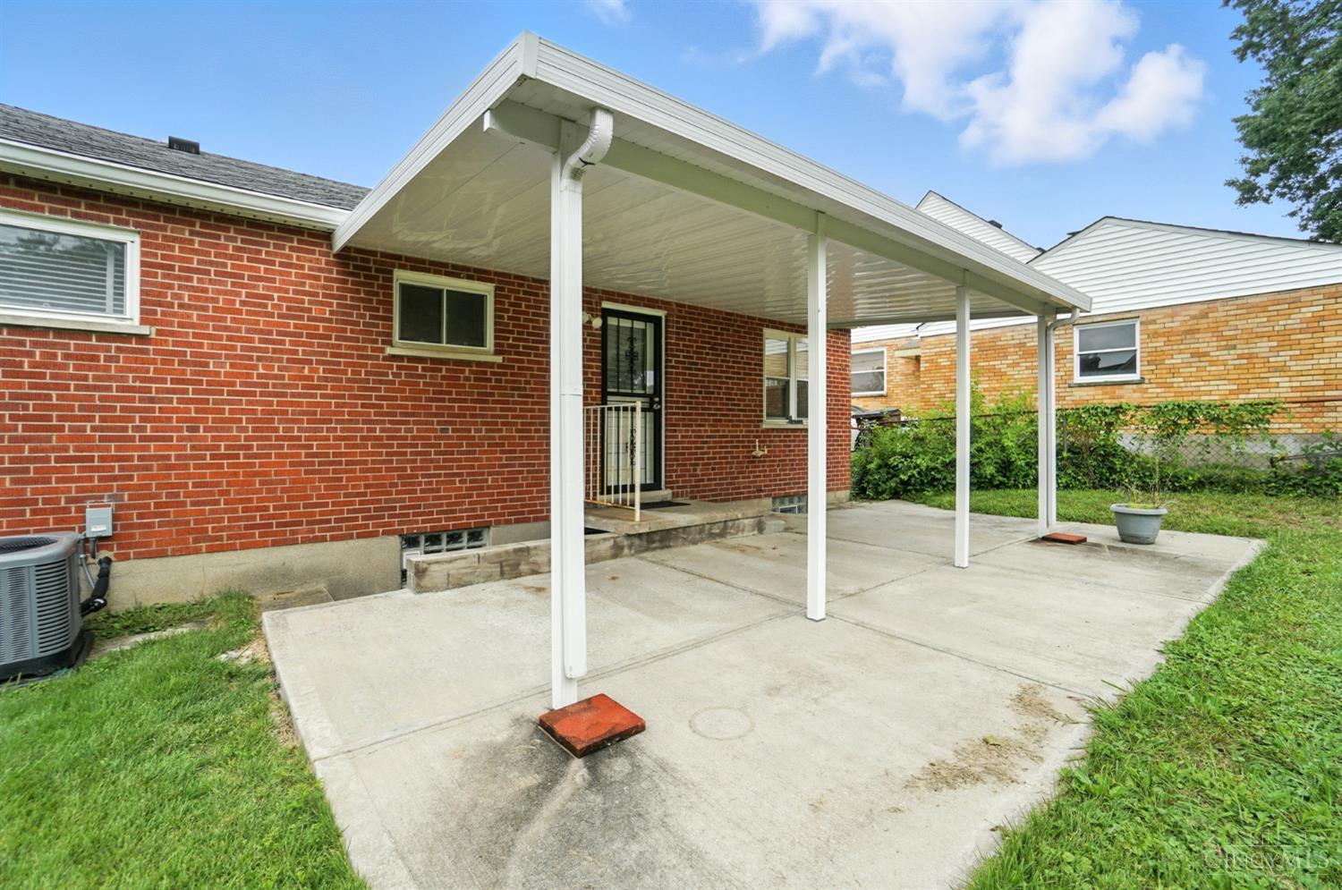 570 Rentz Place Cincinnati, OH 45238 - Photo 21 of 30 Gallery Image 21