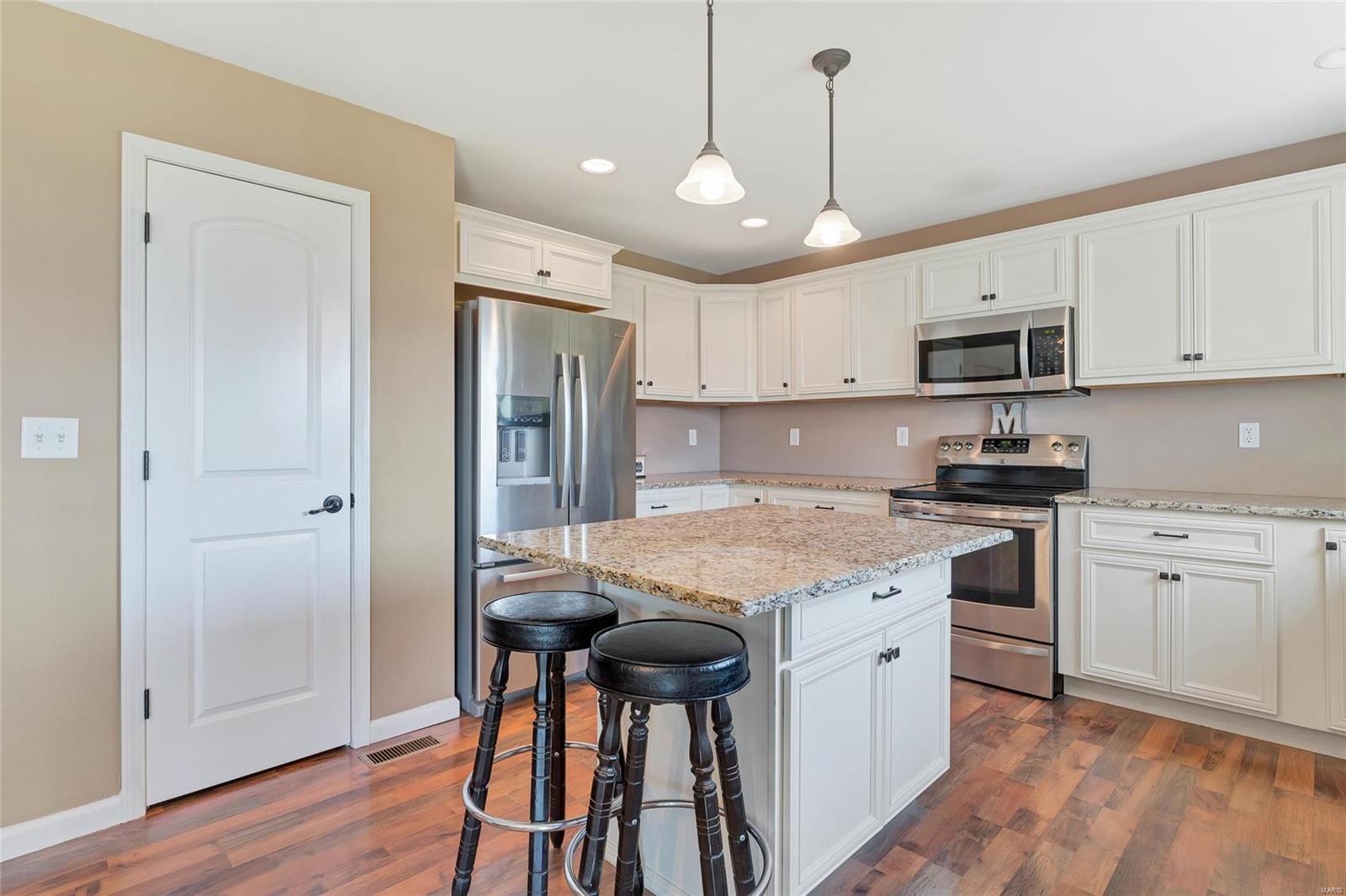 714 Pheasant Run Waterloo, IL 62298 - Photo 18 of 45 Gallery Image 18