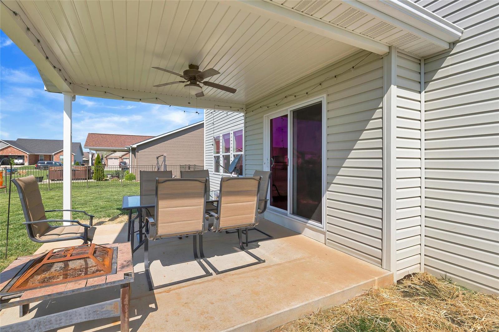 714 Pheasant Run Waterloo, IL 62298 - Photo 35 of 45 Gallery Image 35