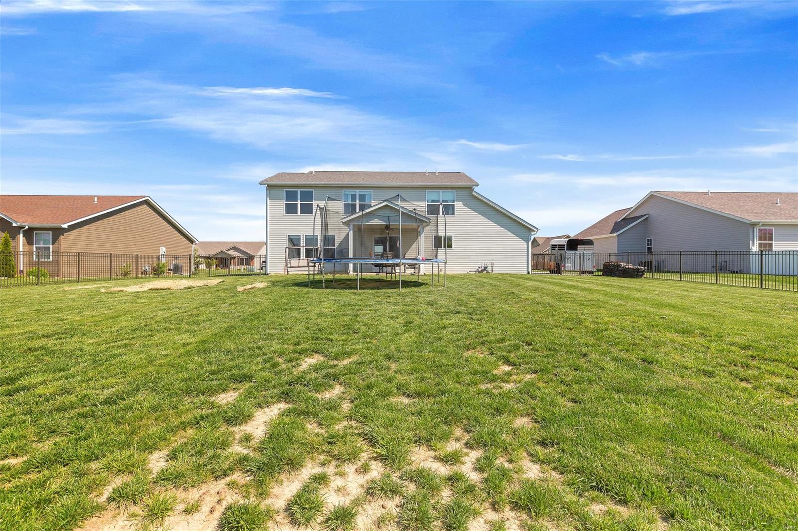 714 Pheasant Run Waterloo, IL 62298 - Photo 38 of 45 Gallery Image 38