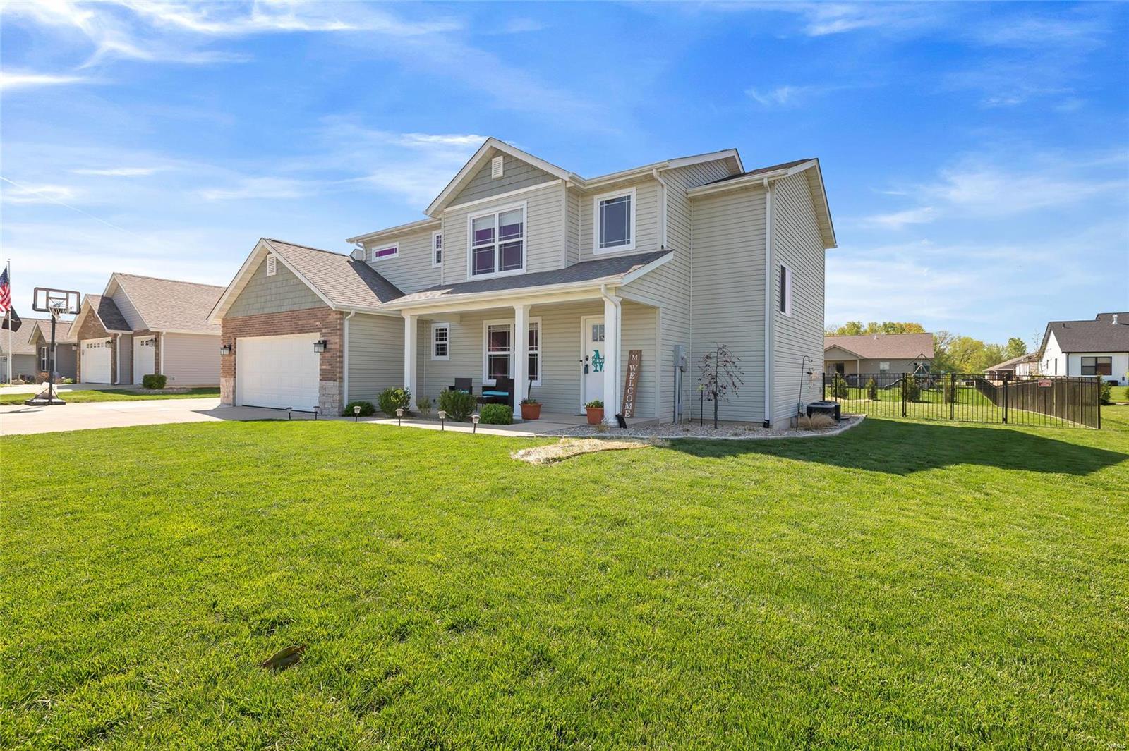714 Pheasant Run Waterloo, IL 62298 - Photo 4 of 45 Gallery Image 4
