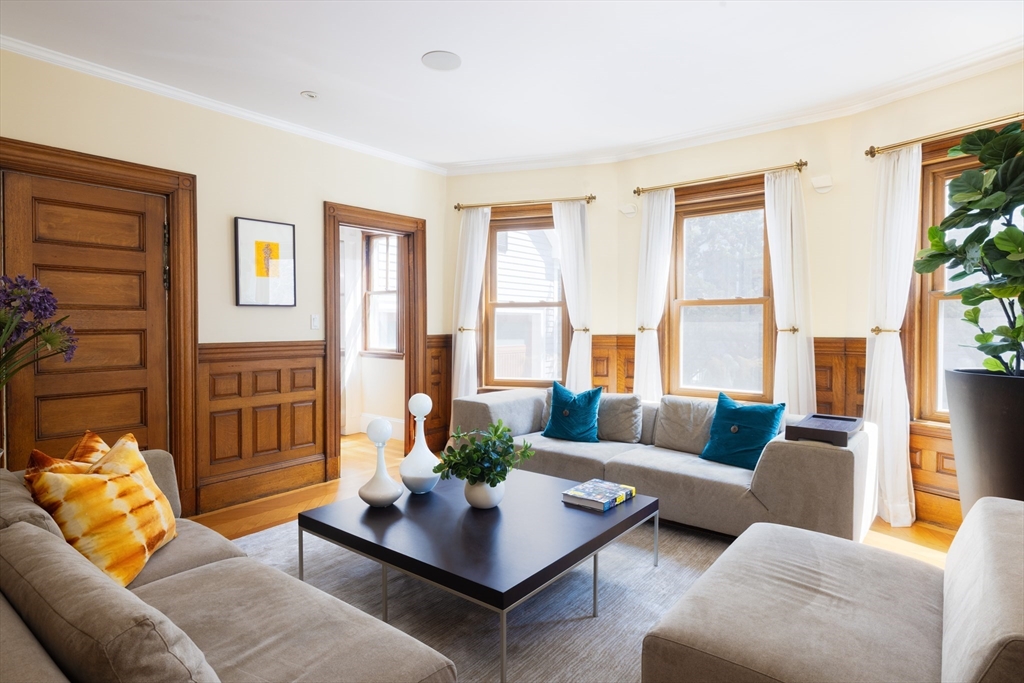 123 Centre Street Brookline, MA 02446 - Photo 6 of 24