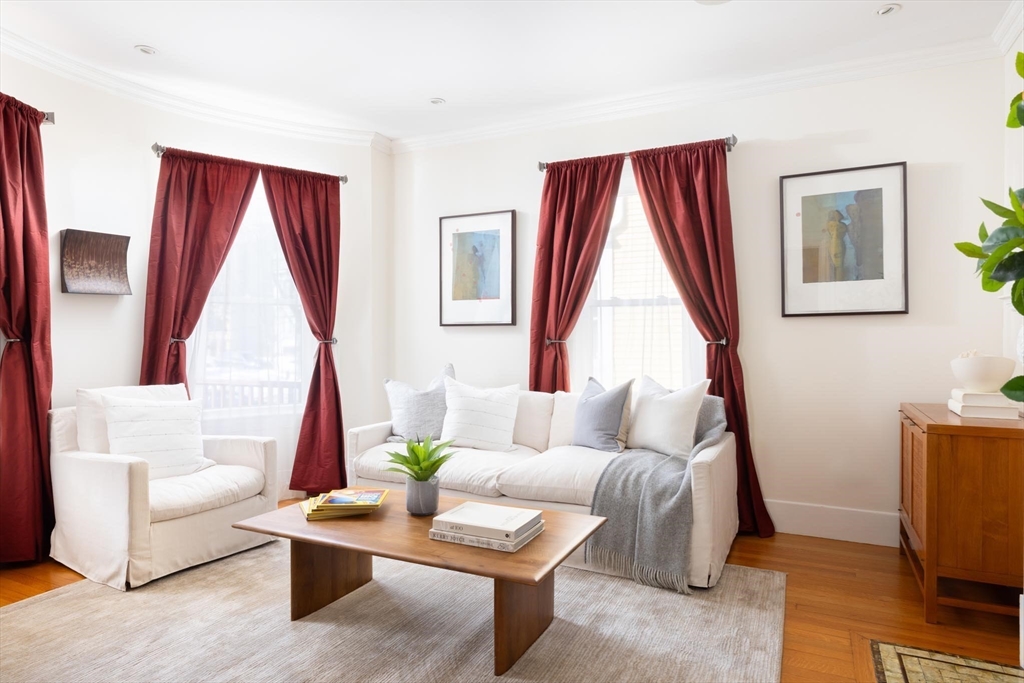 123 Centre Street Brookline, MA 02446 - Photo 9 of 26