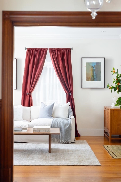 123 Centre Street Brookline, MA 02446 - Photo 10 of 26