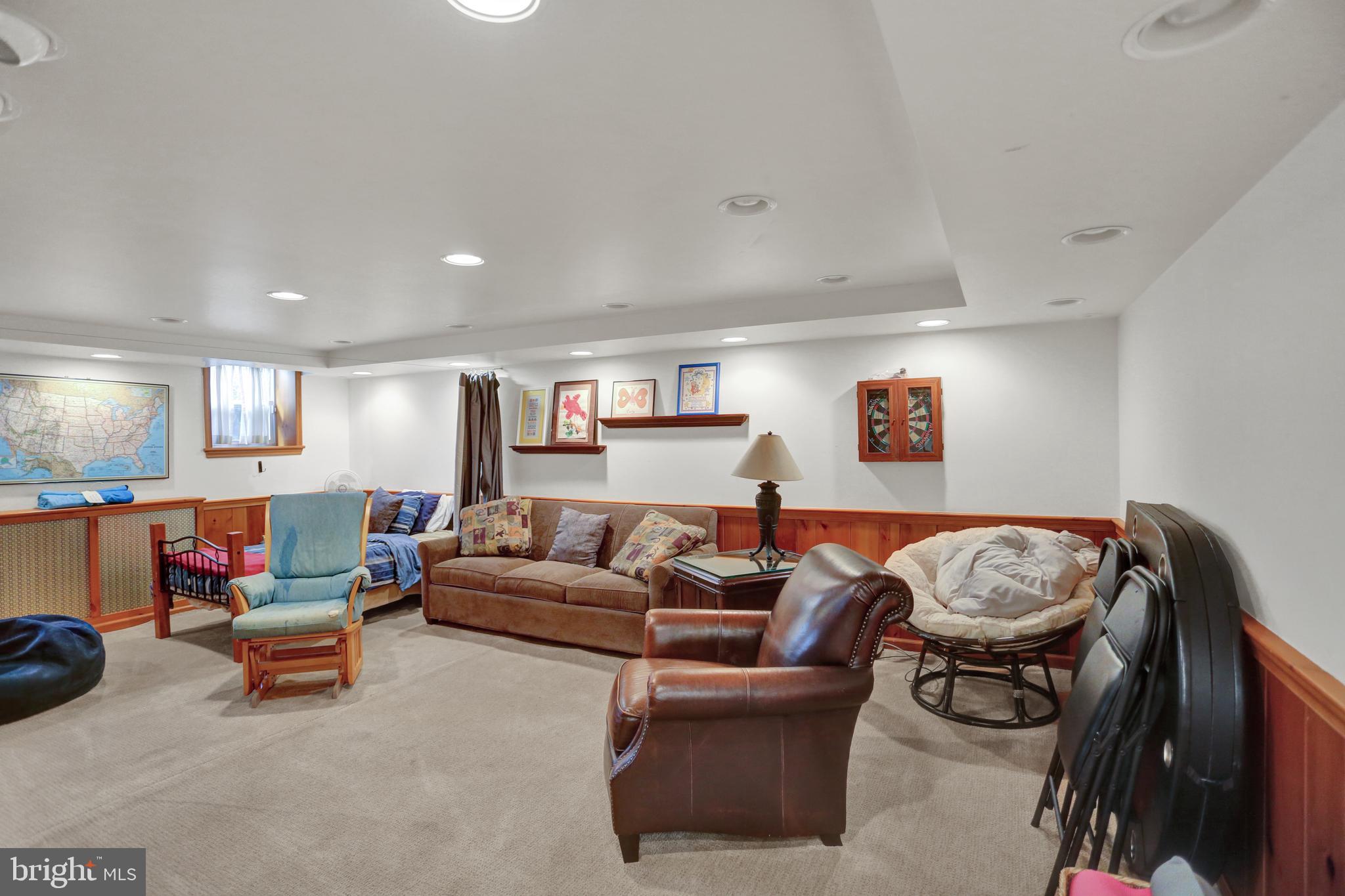 16 Maple Avenue Reading, PA 19607 - Photo 34 of 48 Gallery Image 34