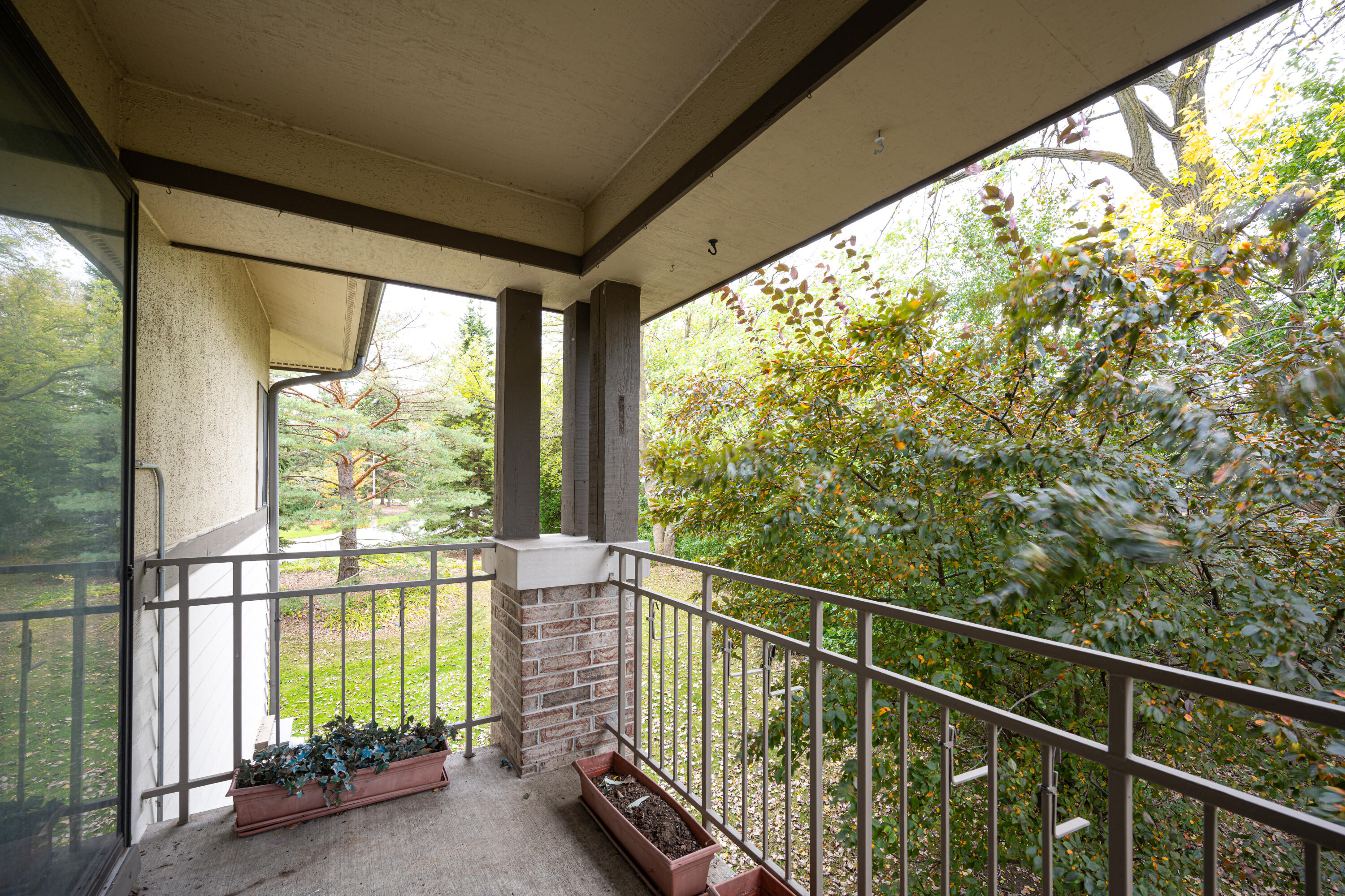 500 West Bender Road, Unit 27 Glendale, WI 53217 - Photo 12 of 33 Balcony