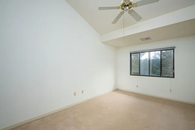 $252,555 | 500 West Bender Road, Unit 27, Glendale, WI 53217