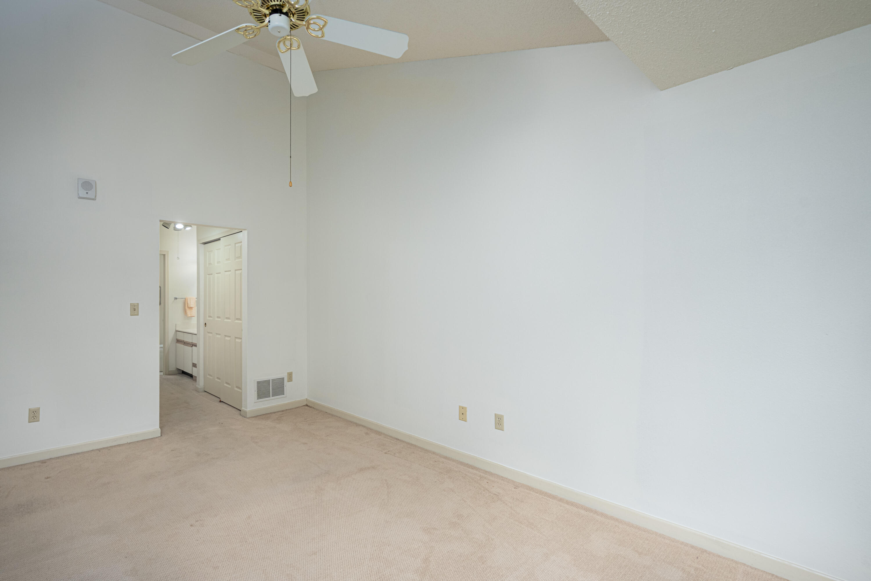 500 West Bender Road, Unit 27 Glendale, WI 53217 - Photo 18 of 33 Main BR to Ample Closets & En Suite Bath