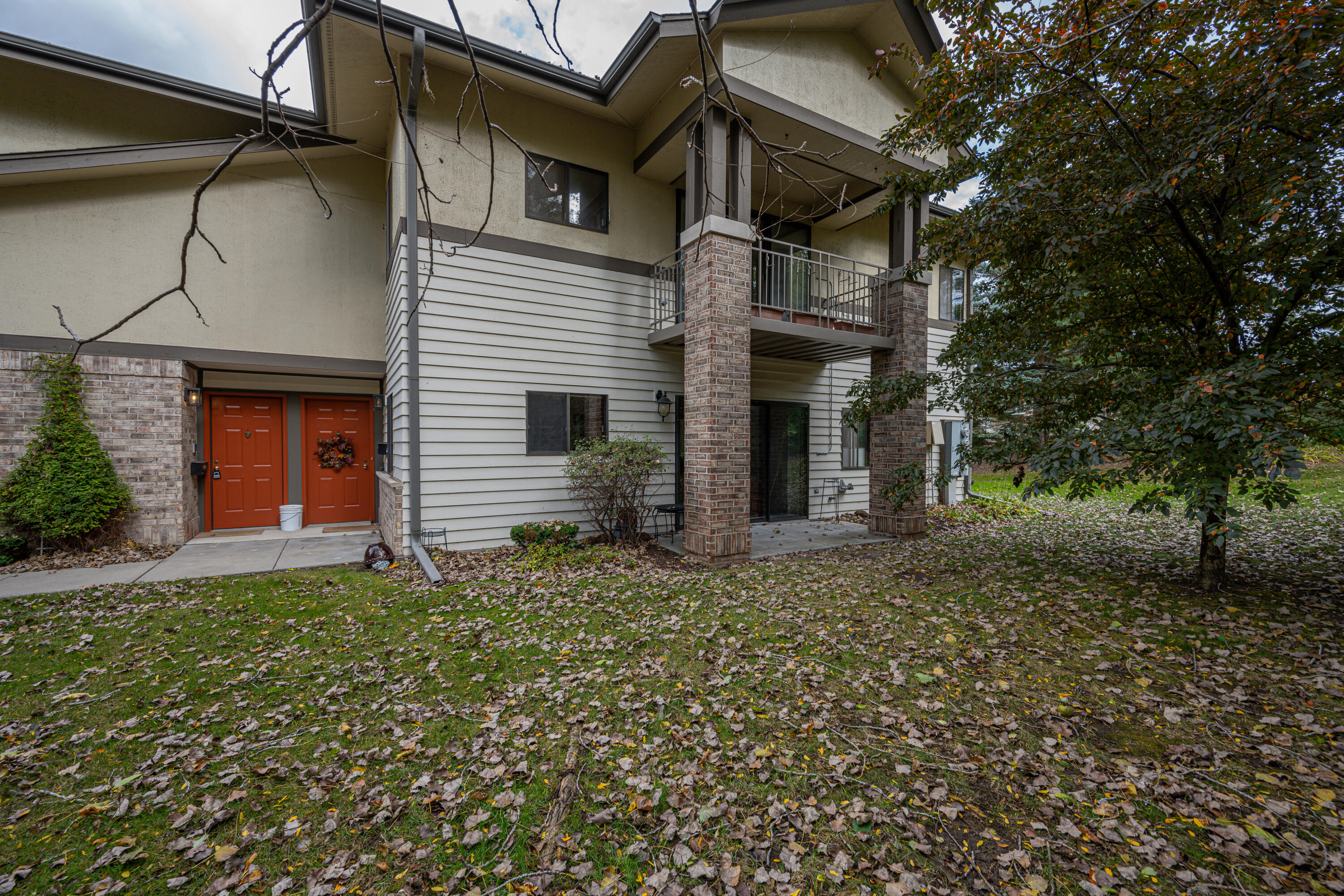 500 West Bender Road, Unit 27 Glendale, WI 53217 - Photo 28 of 33 Bender-25