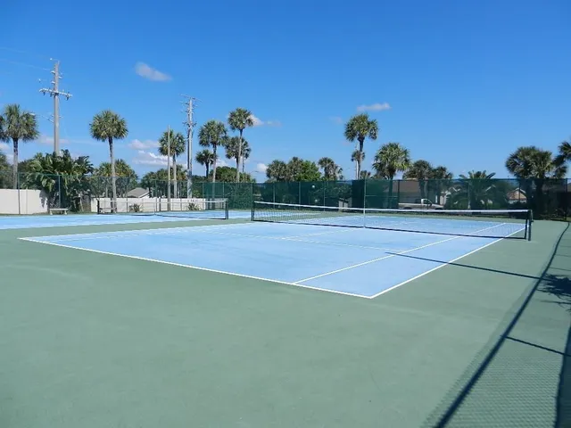 a view of a tennis court