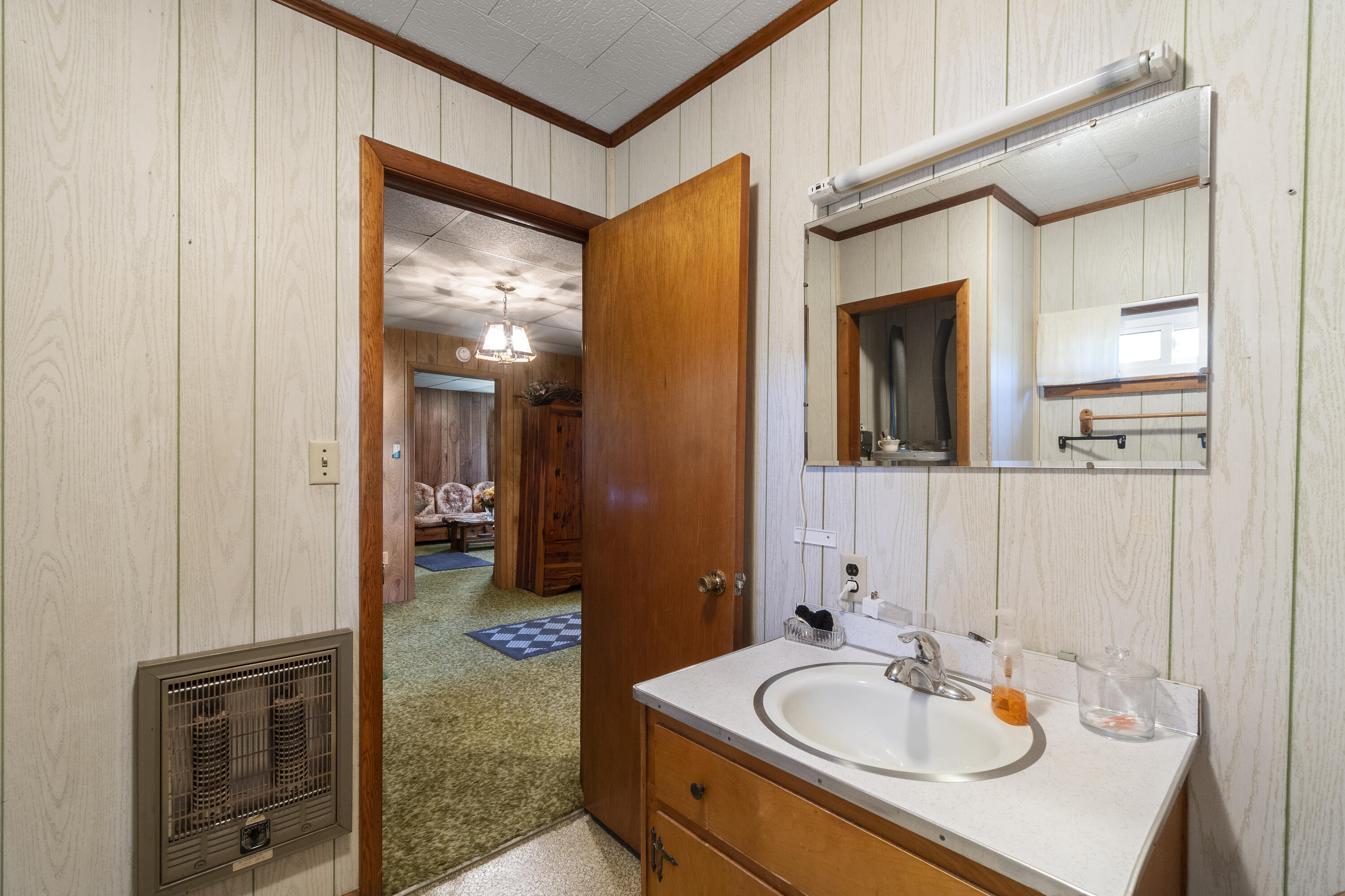 905 North Water Fork Road Greeneville, TN 37743 - Photo 24 of 57 Full Bath (2)