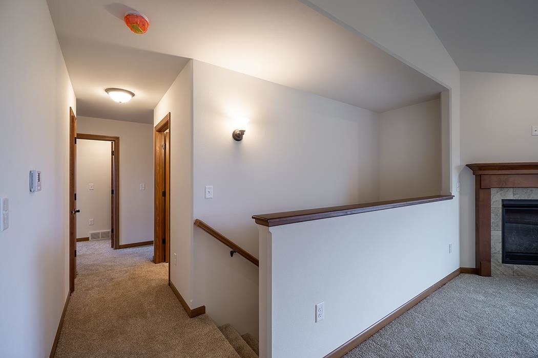 5589 Forest Creek Road, Unit FO26 Stevens Point, WI 54482 - Photo 5 of 32