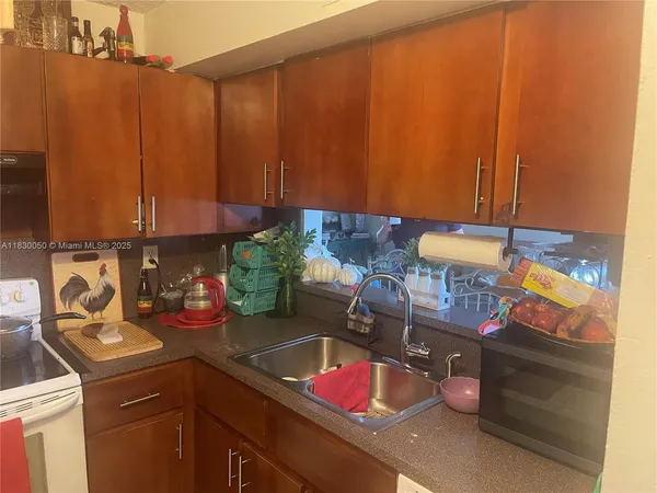 $255,000 | 3399 Foxcroft Road, Unit 315, Miramar, FL 33025