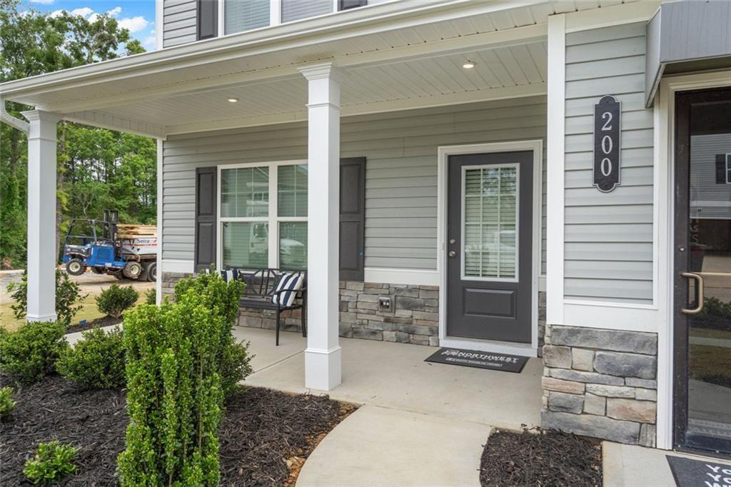 200 Sycamore Drive Calhoun, GA 30701 - Photo 2 of 43