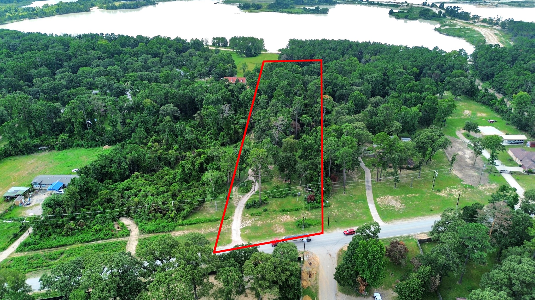 24998 Sorters Road Porter, TX 77365 - Photo 14 of 39 a view of a garden with plants