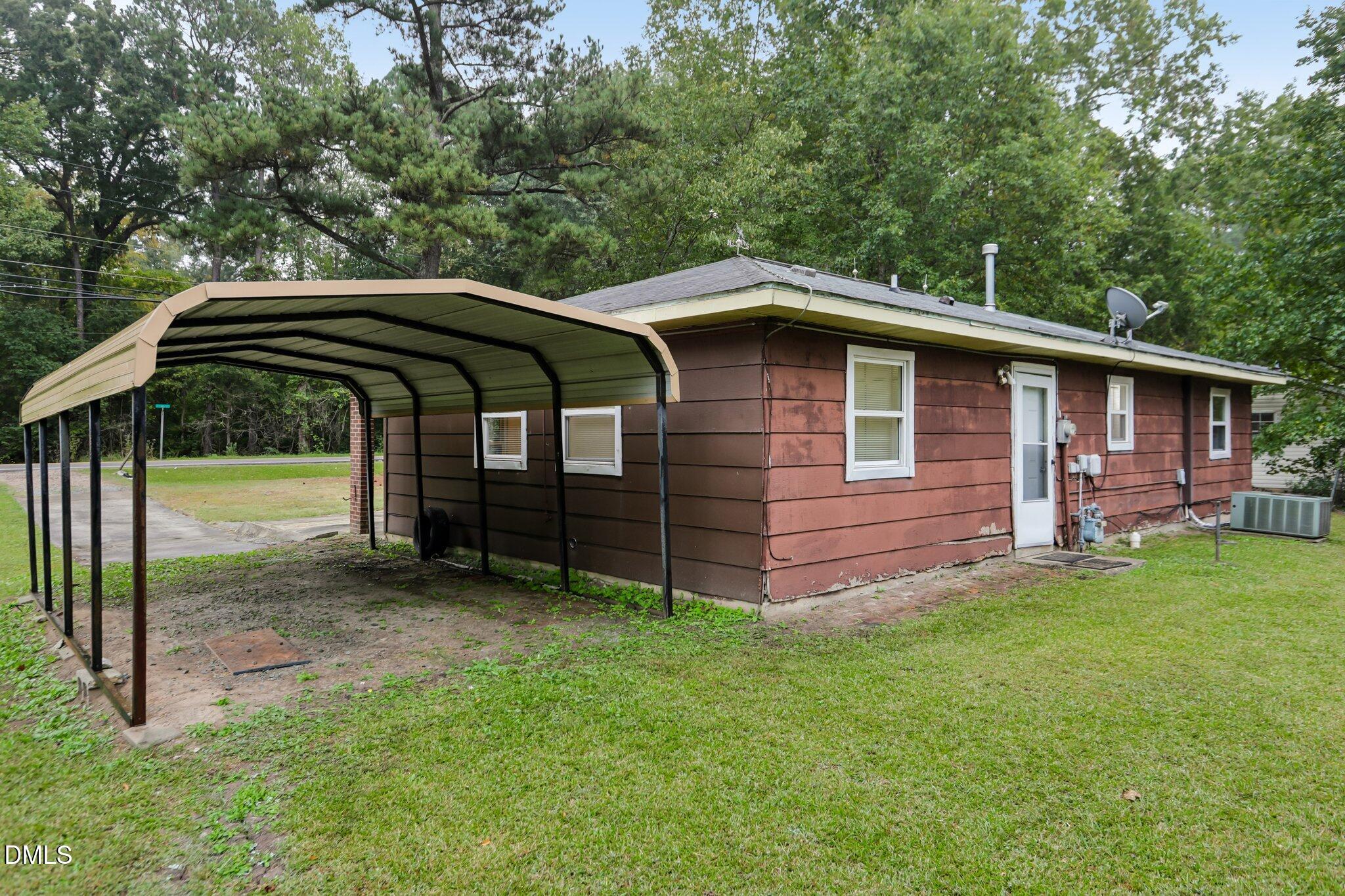 404 Lynn Road Durham, NC 27703 - Photo 22 of 22 20-web-or-mls-Lynn Rd-S0410-020