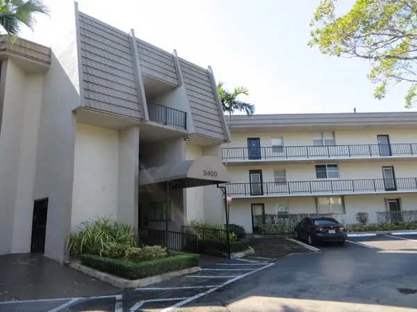 $118,000 | 9400 Lime Bay Boulevard, Unit 106, Tamarac, FL 33321