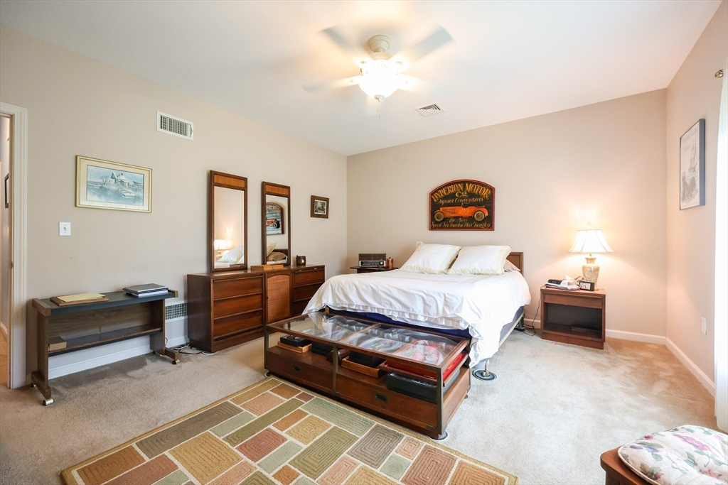 15 Village Way, Unit 15 Westport, MA 02790 - Photo 15 of 32